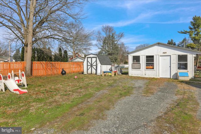 923 MIFFLIN ST, Columbia, PA 17512