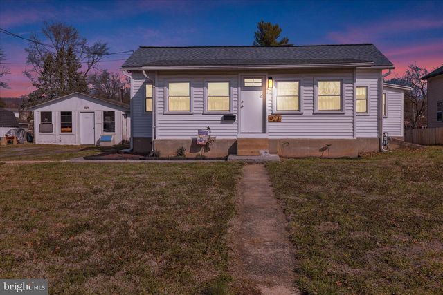 923 MIFFLIN ST, Columbia, PA 17512