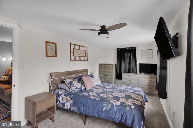 923 MIFFLIN ST, Columbia, PA 17512