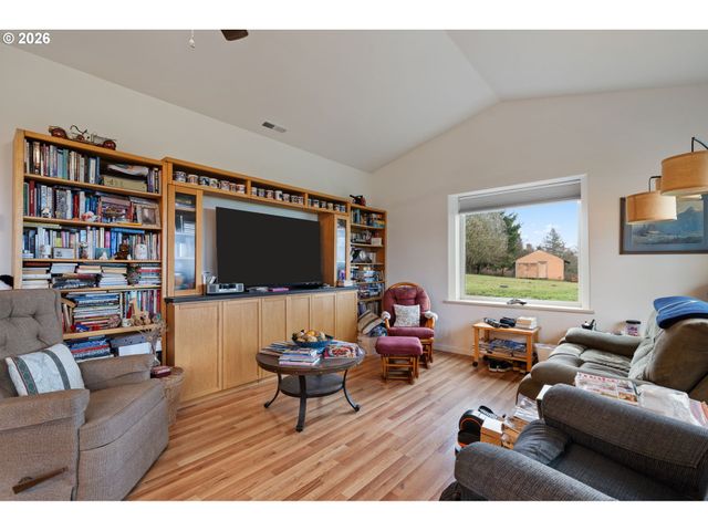 2501 Se 396TH Ave, Washougal, WA 98671