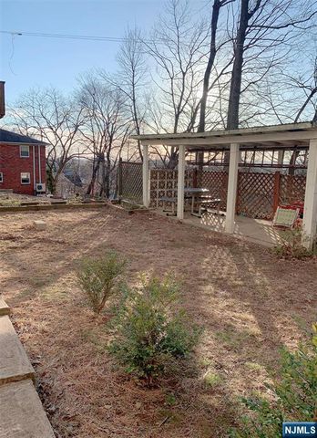 567 Stewart Street 2, Ridgefield, NJ 07657