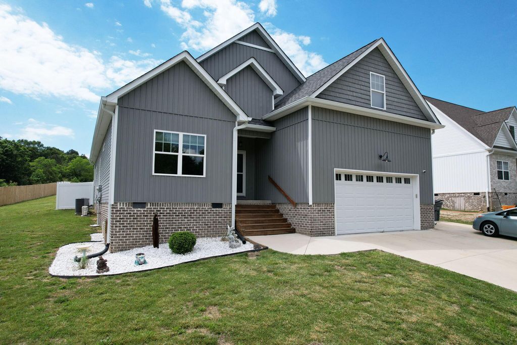 11741 Dolly Pond Road, Birchwood, TN 37308