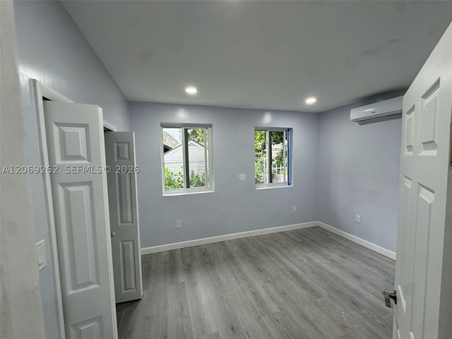 3171 SW 26th St 3, Miami, FL 33133