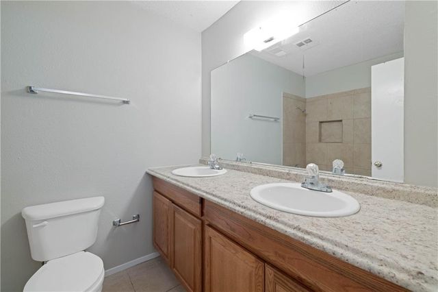 806 Judy DR B, Georgetown, TX 78628