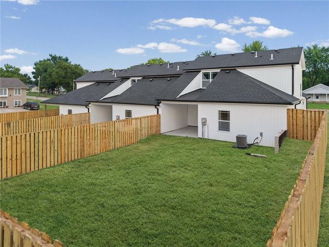 113 E 3rd Street, Lawson, MO 64062