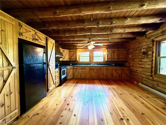 13665 Clover Lake Drive, Chardon, OH 44024