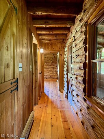 13665 Clover Lake Drive, Chardon, OH 44024