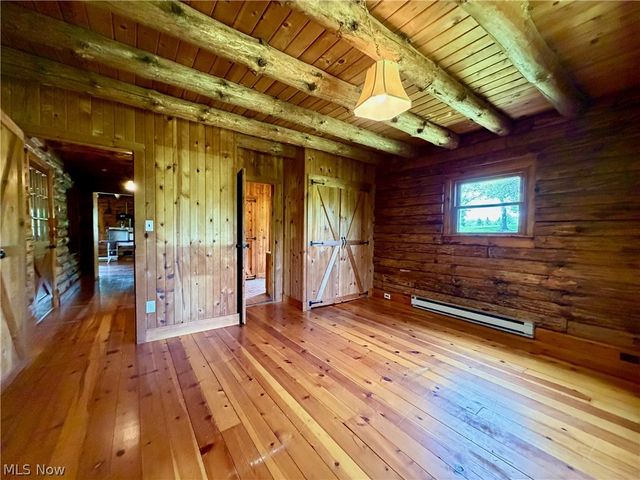 13665 Clover Lake Drive, Chardon, OH 44024