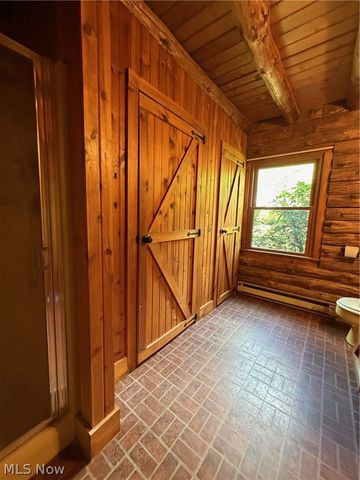 13665 Clover Lake Drive, Chardon, OH 44024