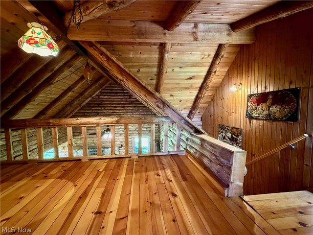 13665 Clover Lake Drive, Chardon, OH 44024