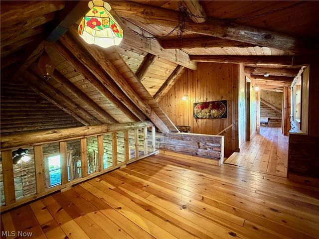 13665 Clover Lake Drive, Chardon, OH 44024
