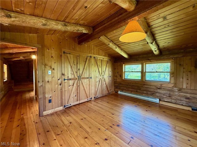 13665 Clover Lake Drive, Chardon, OH 44024