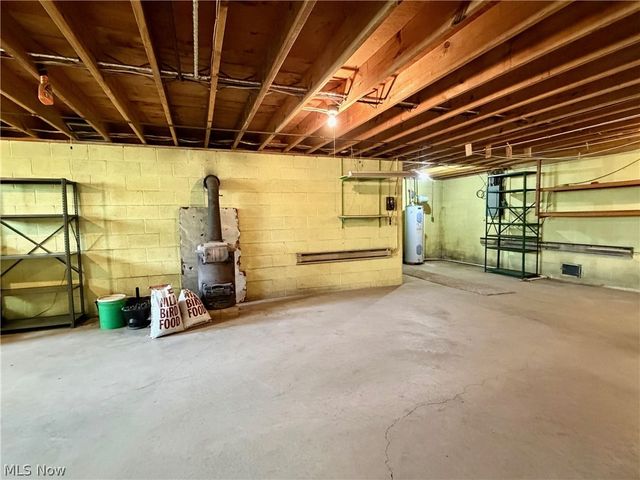 13665 Clover Lake Drive, Chardon, OH 44024