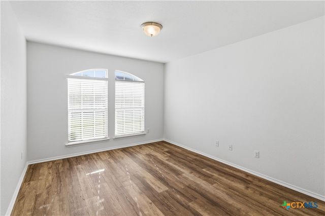 1115 Garden Green Drive, Temple, TX 76502