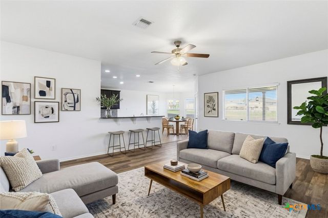 1115 Garden Green Drive, Temple, TX 76502