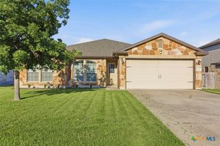 1115 Garden Green Drive, Temple, TX 76502
