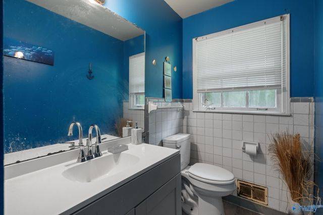 4630 Broadmeadow Lane NW, Huntsville, AL 35810