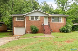 4630 Broadmeadow Lane NW, Huntsville, AL 35810