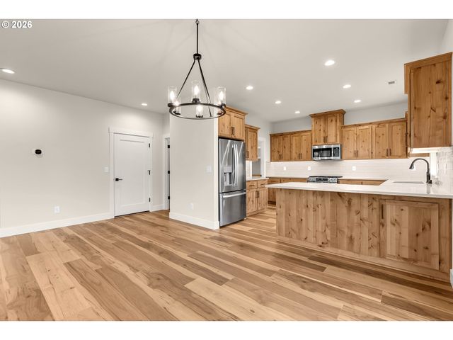 916 Se 35TH St, Battle Ground, WA 98604