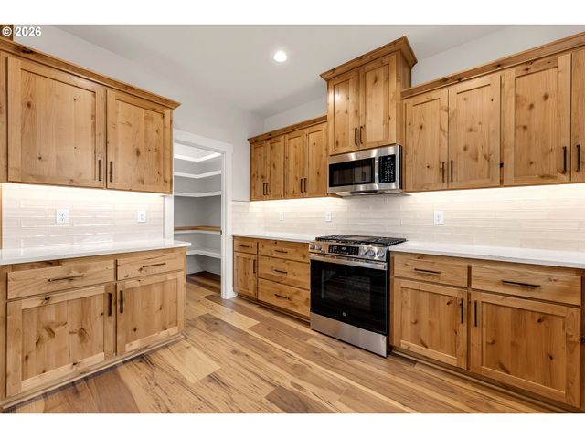 916 Se 35TH St, Battle Ground, WA 98604