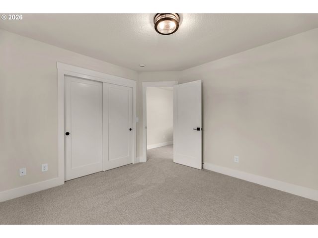 916 Se 35TH St, Battle Ground, WA 98604
