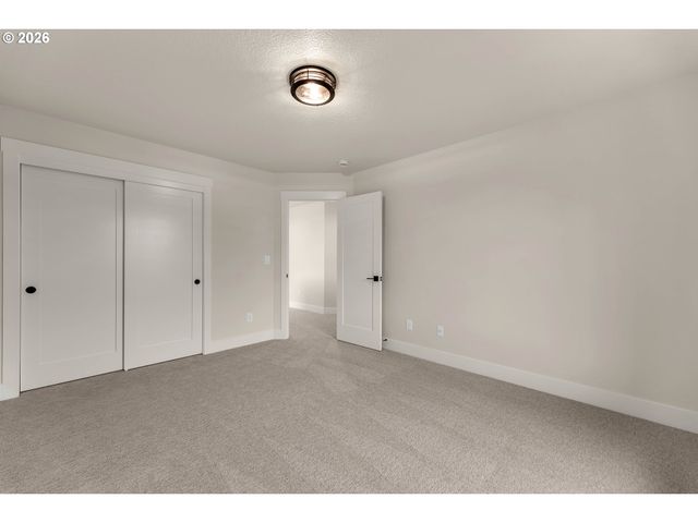916 Se 35TH St, Battle Ground, WA 98604