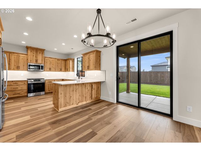 916 Se 35TH St, Battle Ground, WA 98604