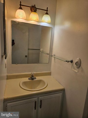 55-7 HOLLY DR, Reading, PA 19606