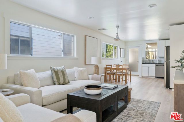 32 N Venice Boulevard, Venice (los Angeles), CA 90291