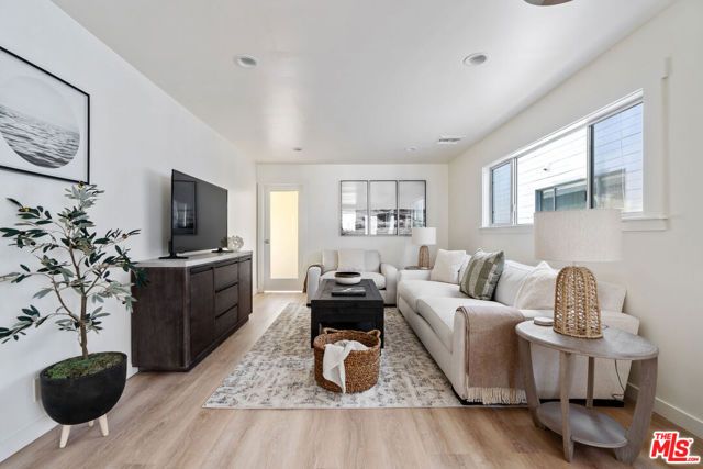 32 N Venice Boulevard, Venice (los Angeles), CA 90291