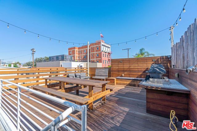 32 N Venice Boulevard, Venice (los Angeles), CA 90291