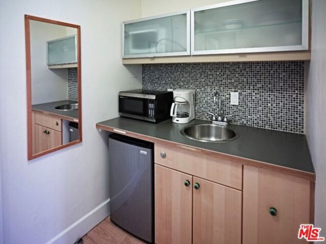 32 N Venice Boulevard, Venice (los Angeles), CA 90291
