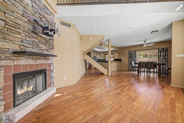 10247 N 12TH Place 2, Phoenix, AZ 85020