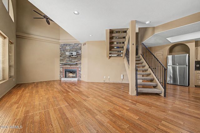 10247 N 12TH Place 2, Phoenix, AZ 85020