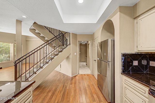 10247 N 12TH Place 2, Phoenix, AZ 85020