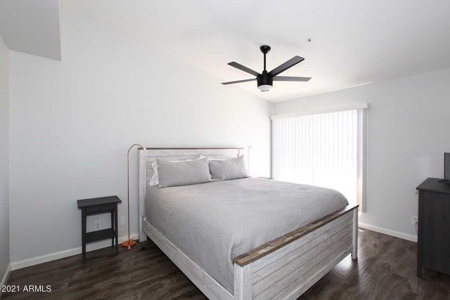 10080 E Mountainview Lake Drive 330, Scottsdale, AZ 85258