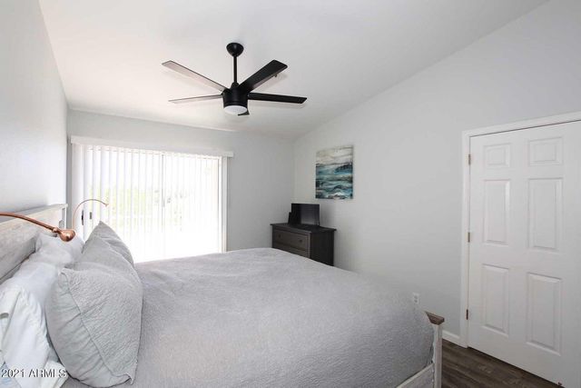 10080 E Mountainview Lake Drive 330, Scottsdale, AZ 85258