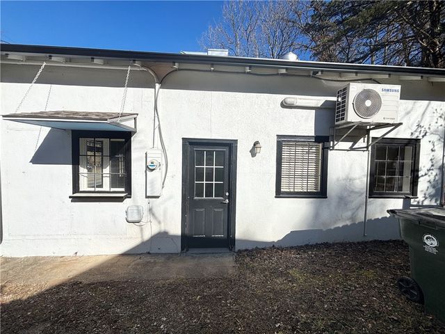 157 Main Street, Eureka Springs, AR 72632