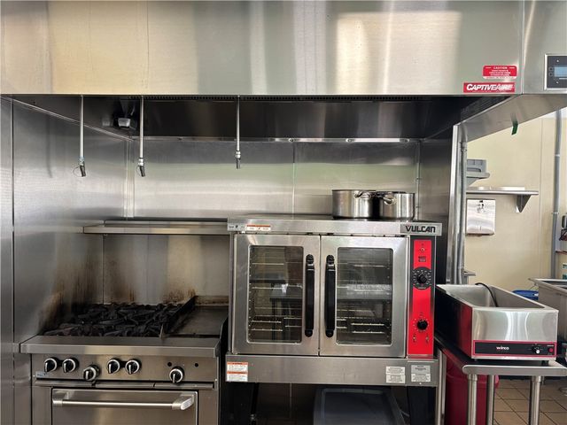 157 Main Street, Eureka Springs, AR 72632