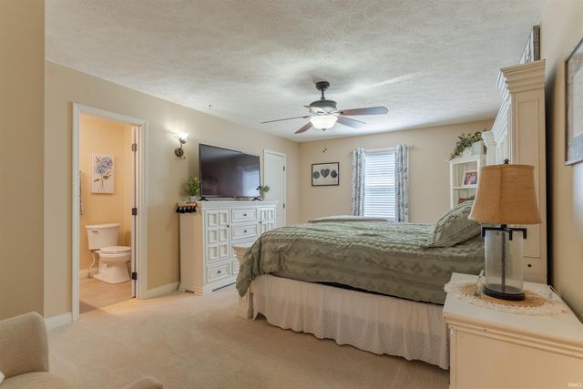 4122 Frame Road, Newburgh, IN 47630