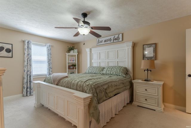 4122 Frame Road, Newburgh, IN 47630