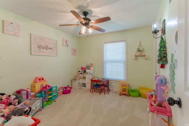 4122 Frame Road, Newburgh, IN 47630