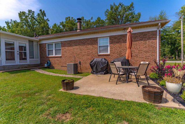 4122 Frame Road, Newburgh, IN 47630