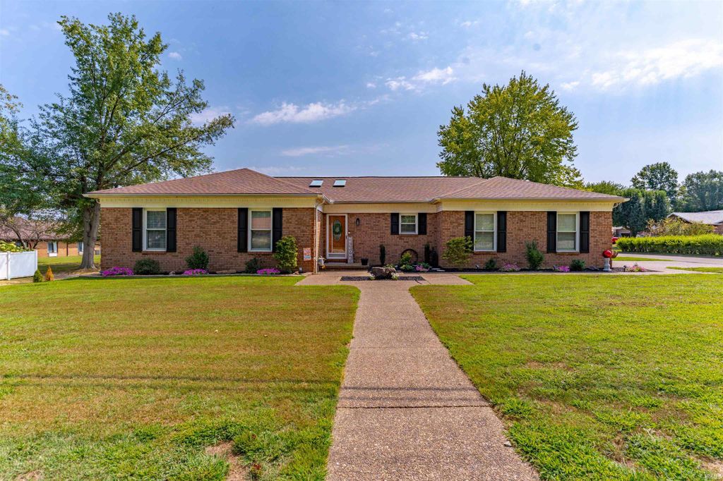 4122 Frame Road, Newburgh, IN 47630