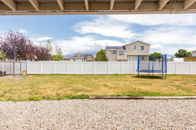 2373 S 2940 W, Syracuse, UT 84075