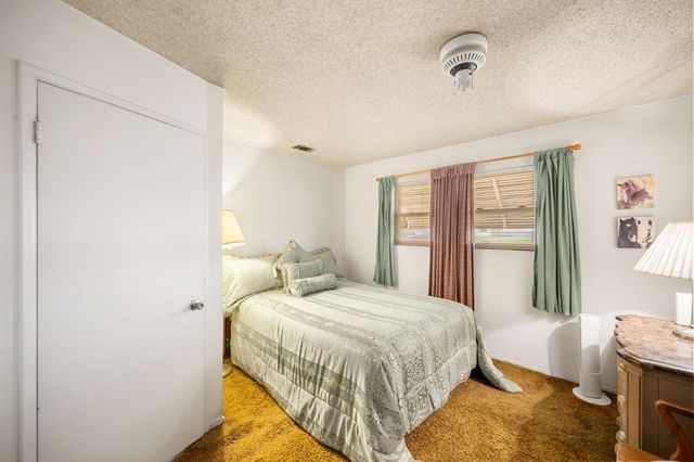 357 S 4th Ave, Oakdale, CA 95361