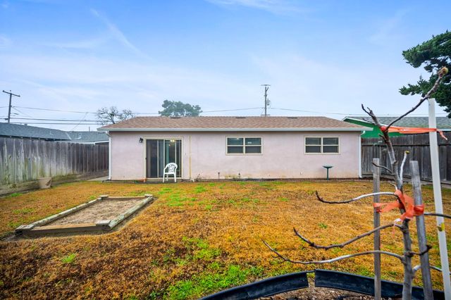 357 S 4th Ave, Oakdale, CA 95361