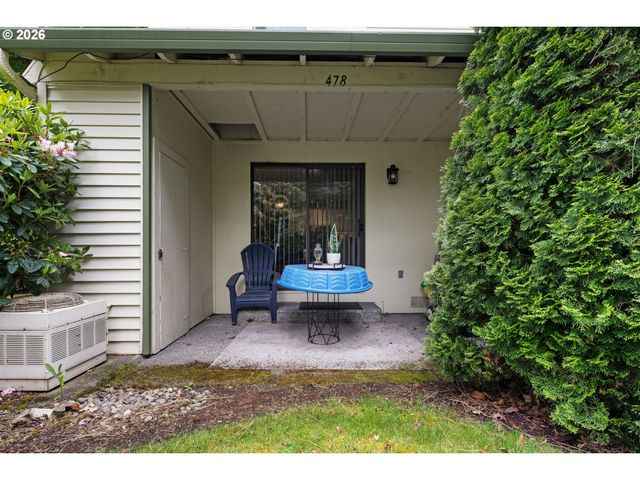 478 N HAYDEN ISLAND Dr, Portland, OR 97217