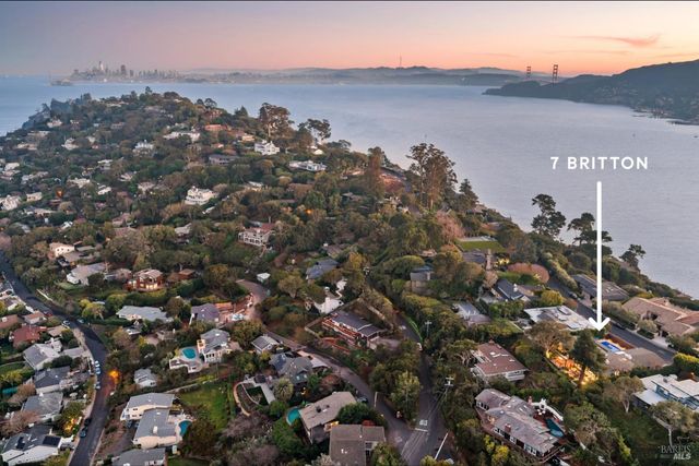 7 Britton Ave, Belvedere, CA 94920
