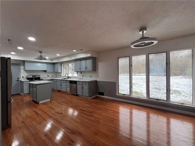 334 Gilmore Road, Clarkson, NY 14420